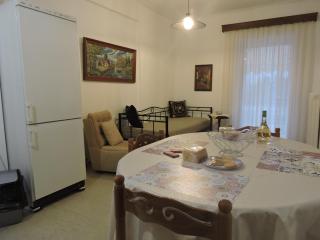 Spiri's House-Deluxe Apartment in Kalabaka-Meteora - 2