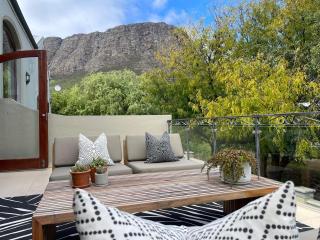 Calais Guest House - Franschhoek - 0