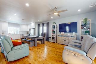 Cityscape Retreat - Houston - 9