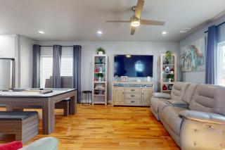Cityscape Retreat - Houston - 5