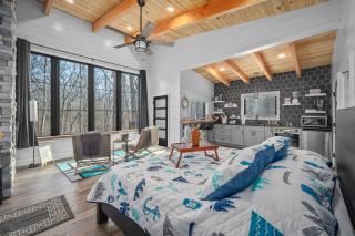 Whispering Pines Treehouse - Sunrise - 1