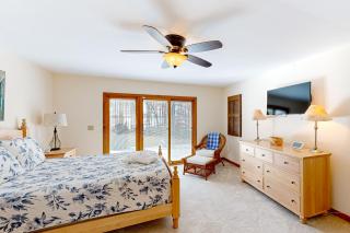 Sundown Bed and Beach - 2