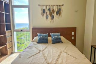 The Ocean Breeze Retreat - 1