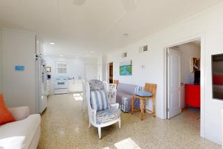 Coastal Charm - Atlantic Beach - 7