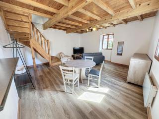 Beau Grand T2 Duplex avec du Cachet Centre Ville - 8