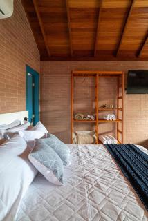 Chalés Laguna / Refúgio Romântico com Hidromassagem - Santa Teresa - 1