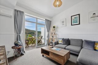 Lake View Greenstone Apartment - Unit 5 - 3
