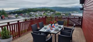 Apartment- fjord view, big terrace, close to Moa - Ålesund - 1