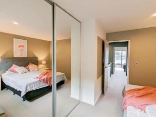 2-Bedroom Unit with Remarkable Mountain Views - Queenstown - 5