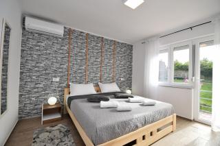 Apartments Plomin - Plomin - 2