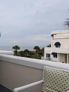 Oceanfront 2br2b, Ocean Views, Heated Pool, Spa - Cape Canaveral - 1