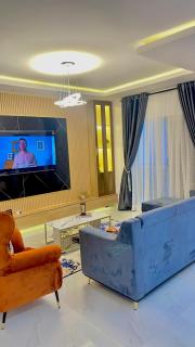 Luxury 3 bedroom Apartment - Lekki - 0