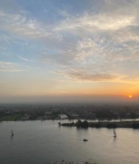 شقة بالمعادي مميزة مطلة عالنيل - 3