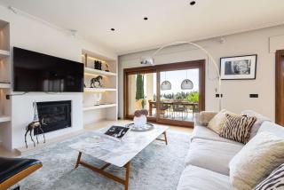 Villa Caramel - Excellent location in Golden Mile - 2