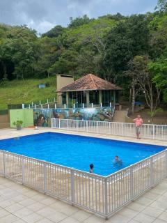 Duplex Bombinhas, piscina e 100 mts da praia, - Bombinhas - 2