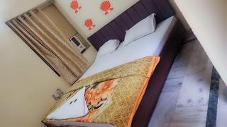VK Guest House - Varanasi - 2