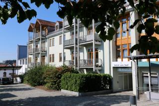 Hotel am Hof - Taufkirchen - 7