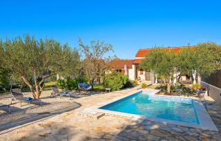 One-Bedroom Holiday Home In Konjevrate - Konjevrate - 0