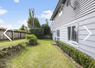 5 Bedroom Home in Hamilton - Hamilton - 8