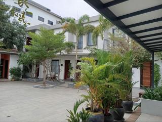 Apartment Green Amazon - 6