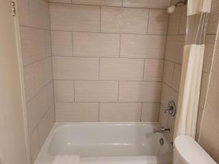 Sand Castle Suites Motel - Port Elgin - 6