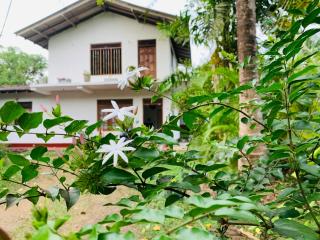 Coastal edge villa - Dodanduwa - 0