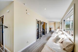 Aroha At 2252 - Waimarama Holiday Home - 7