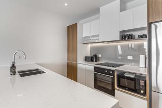 Urban Retreat 2 Bd Apt WiFi AC Parking - Auckland - 4