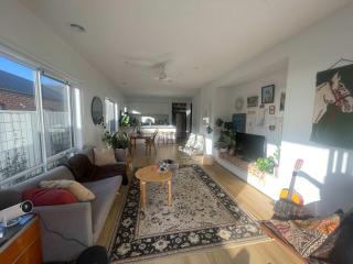 3BR Light-filled Retreat Mt Duneed - Mount Duneed - 5