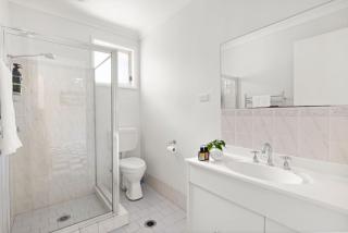 Prez Cote La Plaz - Pet Friendly -1 Min Walk to Beach - 1