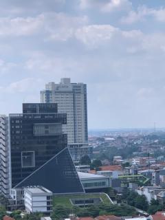 Cozy Studio at Park View Condominium Margonda Apartment By Travelio - 3