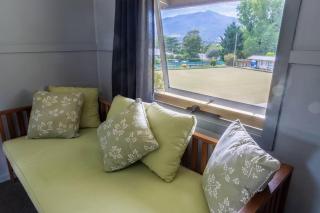 Alpzview Guesthouse - 6