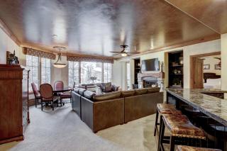 Beautiful Mountain View 2BR Condo - Ski-In Out condo - 6