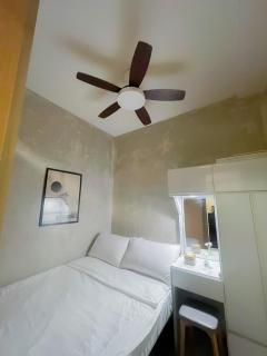 10mins to MOA Japan Aesthetic with Balcony Karaoke Kitchen 3mins to PICC - Manila - 9