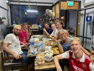 Asleep Hostel - Kanchanaburi - 9