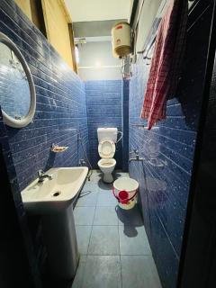Lucky&Robins Homestay - Guwahati - 9