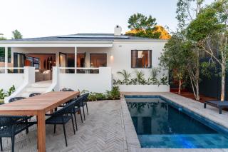 Boutique Coastal Retreat - 0