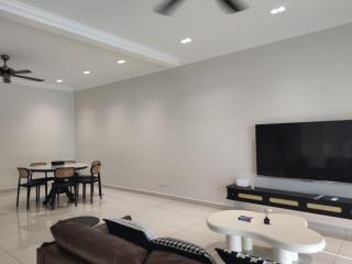 Raub Newly French Style Homestay劳勿全新民宿-靠近榴莲园 - 2