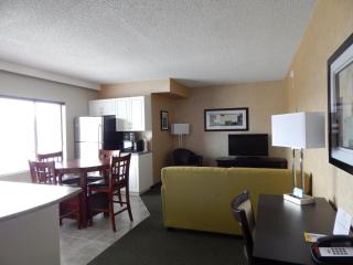 Days Inn by Wyndham Cranbrook Conference Centre - Cranbrook - 9