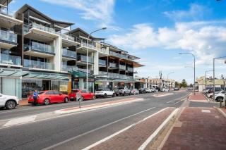 Horizon at Henley Square - 3BR, Parking, Wifi - Henley Beach South - 4