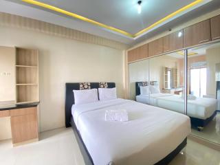 Simply 3BR Apartment at Gateway Ahmad Yani Cicadas By Travelio - Bandung - 0