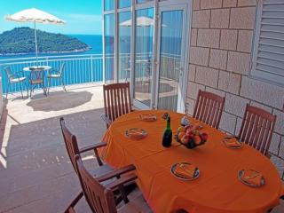 Apartments Sipa - Superior Two Bedroom Apartment with Balcony and Sea View Apartman F - 4