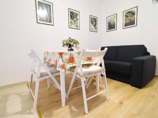 Apartments Nodilo - Standard One Bedroom Apartment with Balcony and Sea View Apt 2 - 2