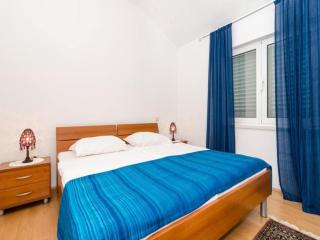 Apartment Peco with 1 bedroom - Mokošica - 6