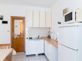 Apartments Veve - One Bedroom Apartment with Terrace Sea View Nensi ST - Postira - 4