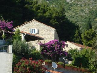 Apartments Villa Mare - One Bedroom Apartment with Balcony and Sea View - Mlini - 9