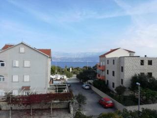 Apartment Roksy - Two-Bedroom Apartment with Terrace and Sea View ST - Supetar - 9