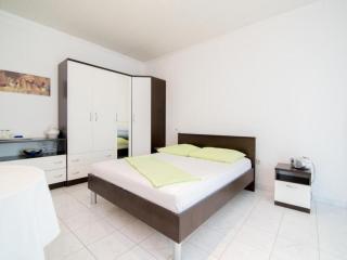Studio apartment with terrace sea view - Postira - 5