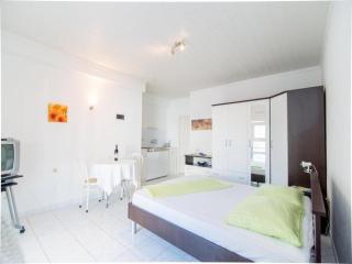 Studio apartment with terrace sea view - Postira - 4