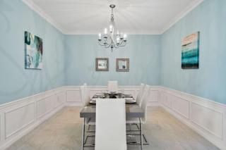 Last Minute Disney Getaway! Private Pool, Hot Tub & Games Room. Book Now! #87353 - Orlando - 1